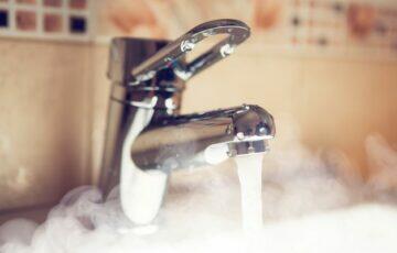 Warm water zonder gas