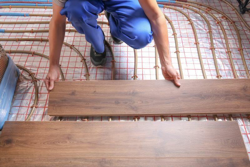 Vloerverwarming op houten vloer