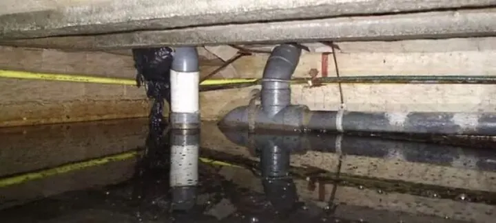 vochtige kruipruimte vochtige kruipruimte